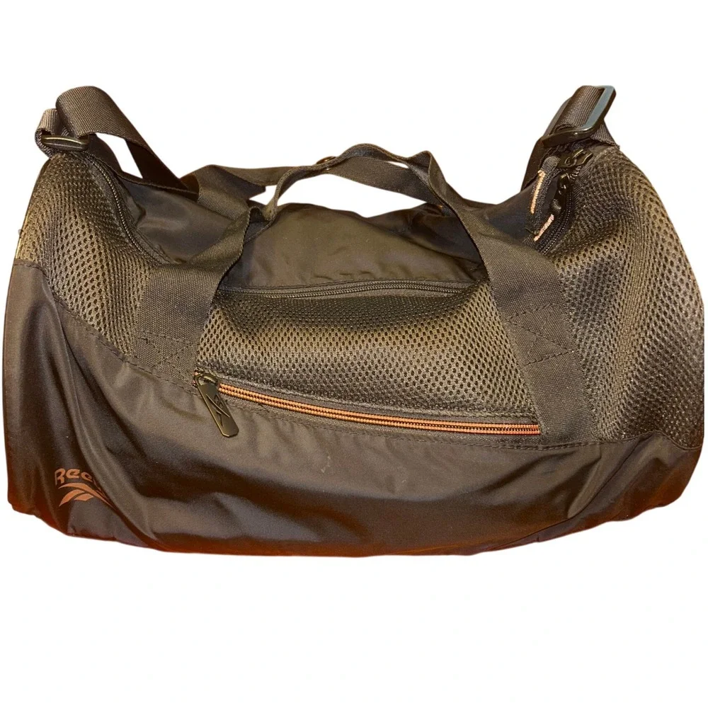 Reebok Black Mesh Gym Duffel Bag Adjustable Strap Travel Sport Gorpcore Utility